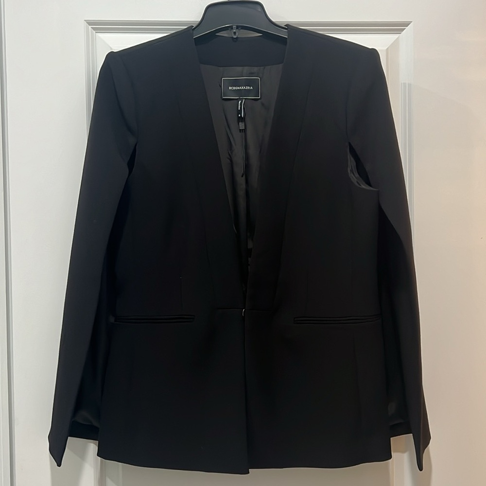 BCBGMAXAZRIA BLACK CAPE BLAZER SIZE Medium , - Picture 9 of 11
